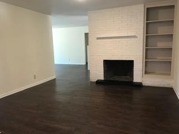 $2,395 | 2834 Robertson Drive, Abilene, TX 79606