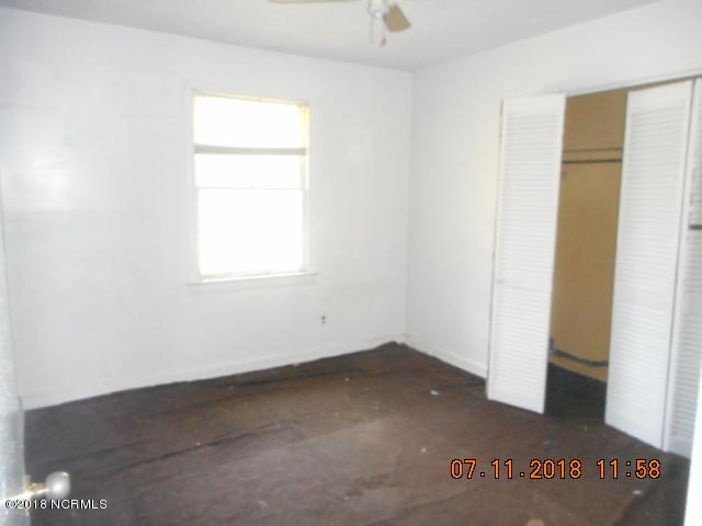 4204 Larkspur Road Wilson, NC 27893 - Photo 6 of 8 Bedroom