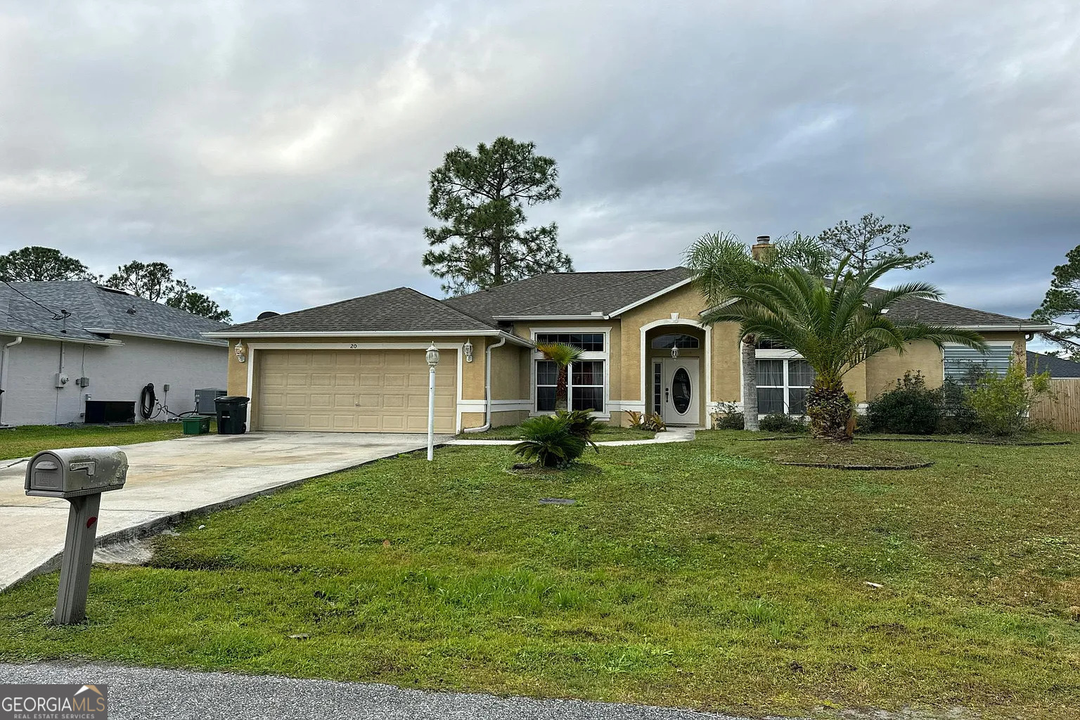 20 Roxanne Lane Palm Coast, FL 32164 - Photo 1 of 6