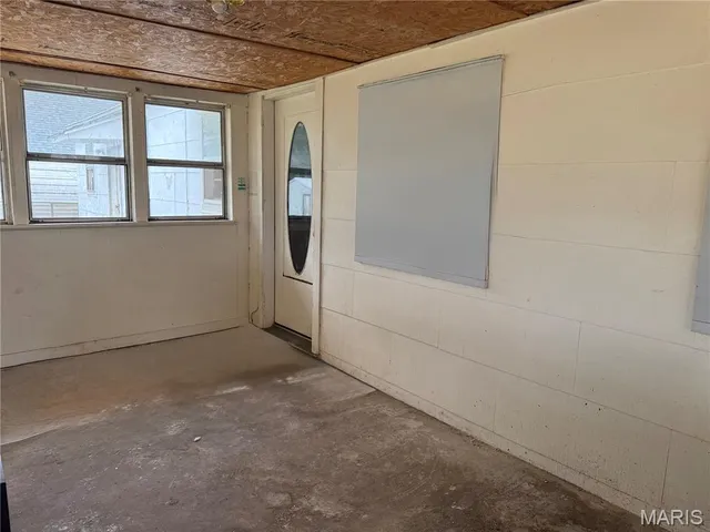 $117,500 | 409 Lincoln Drive, Fredericktown, MO 63645