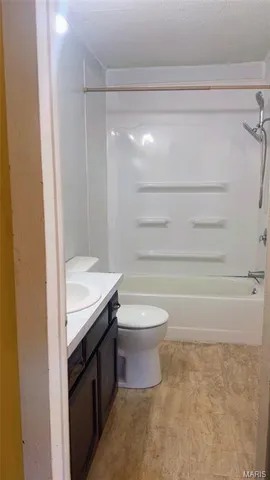 $117,500 | 409 Lincoln Drive, Fredericktown, MO 63645