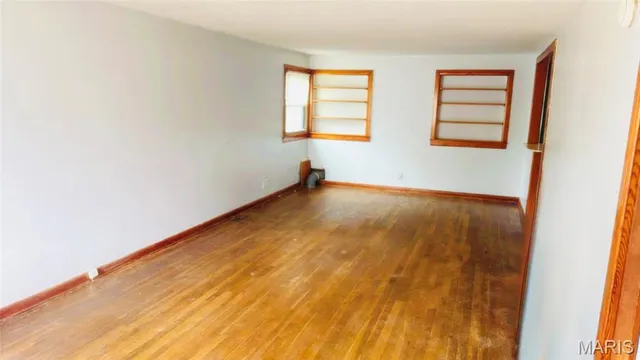 $117,500 | 409 Lincoln Drive, Fredericktown, MO 63645