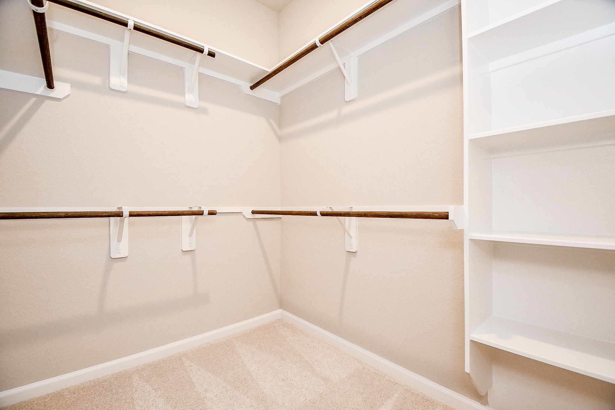 2033 Millbridge Spring Lane Houston, TX 77051 - Photo 11 of 15 a view of a bathroom