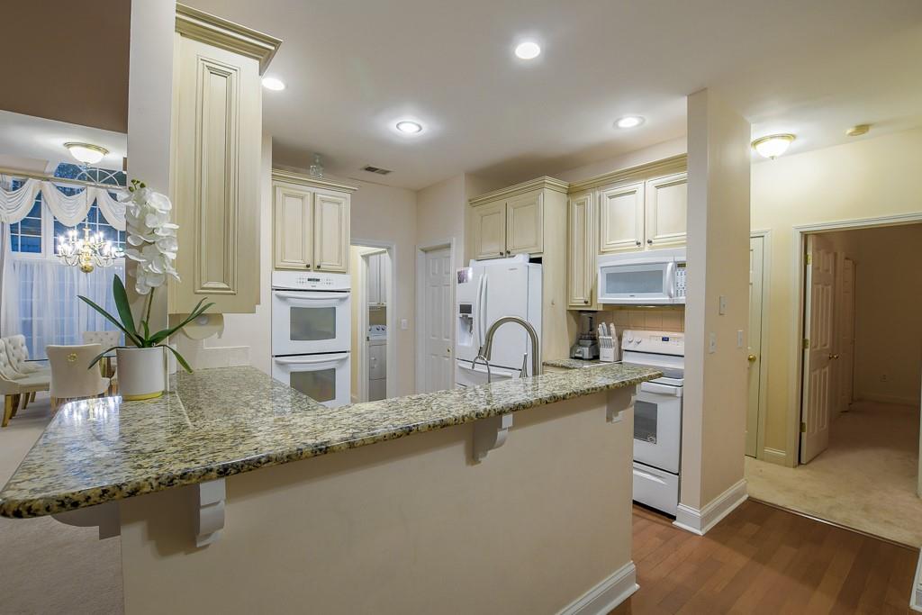 1287 Killian Way Southwest Lilburn, GA 30047 - Photo 13 of 39