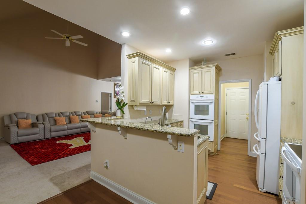 1287 Killian Way Southwest Lilburn, GA 30047 - Photo 14 of 39