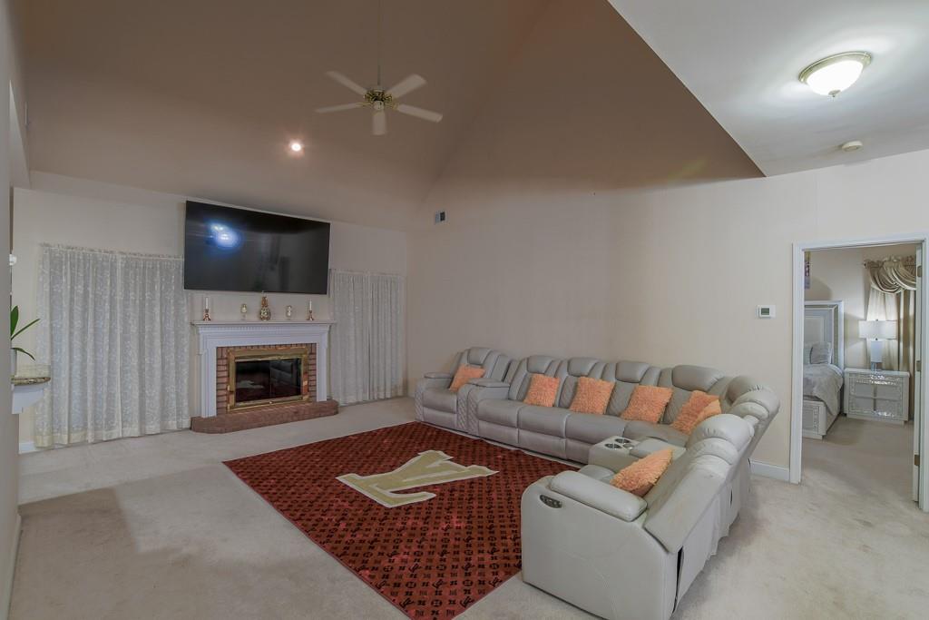 1287 Killian Way Southwest Lilburn, GA 30047 - Photo 5 of 39