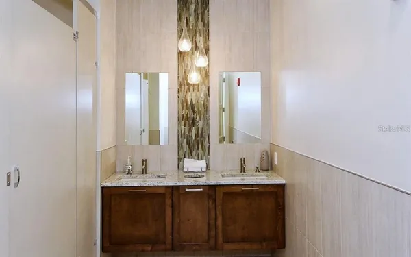 $15,000 | 1465 Gulf Of Mexico Drive, Unit 504, Longboat Key, FL 34228