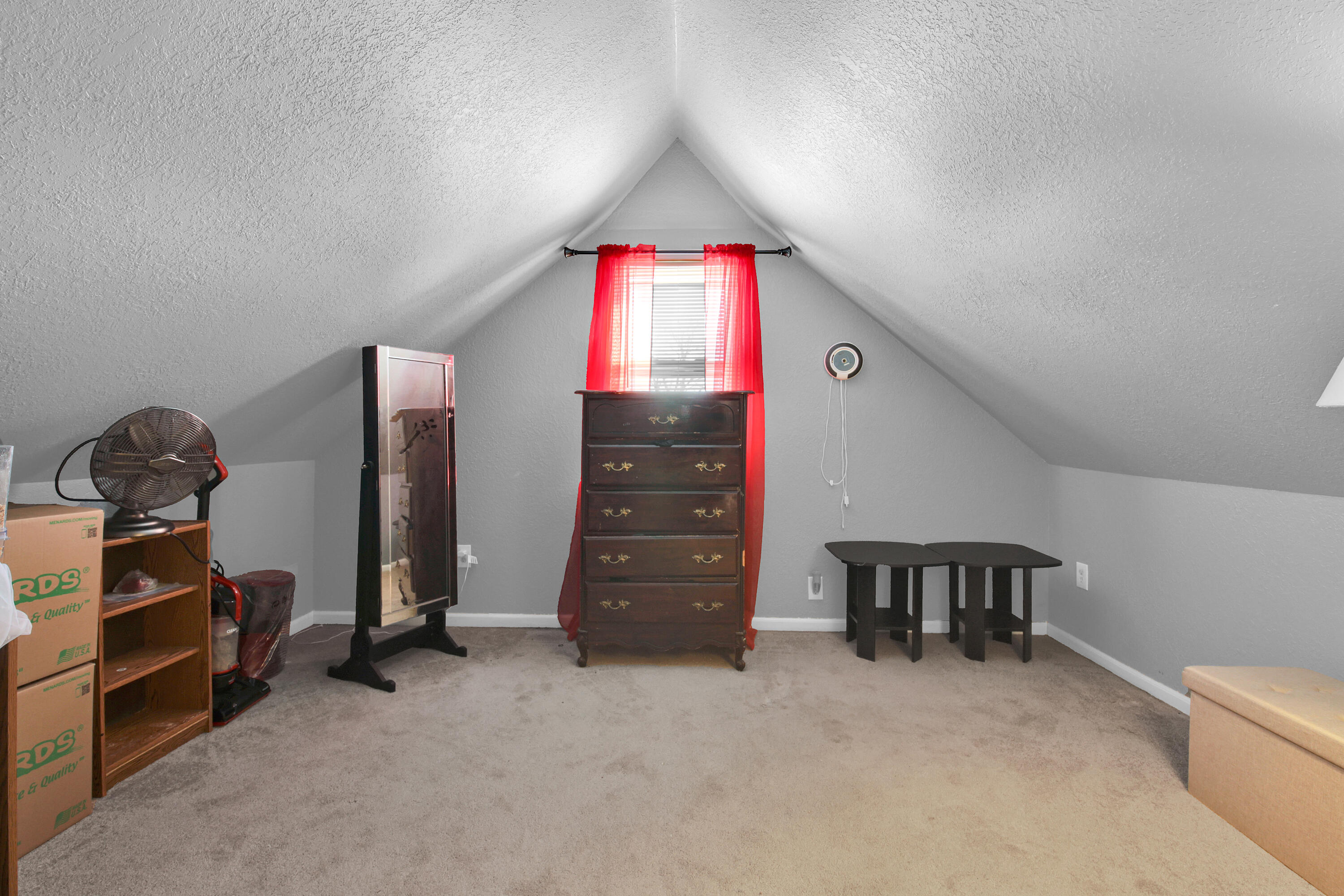 4946 North 26th Street Milwaukee, WI 53209 - Photo 12 of 17 Upstairs