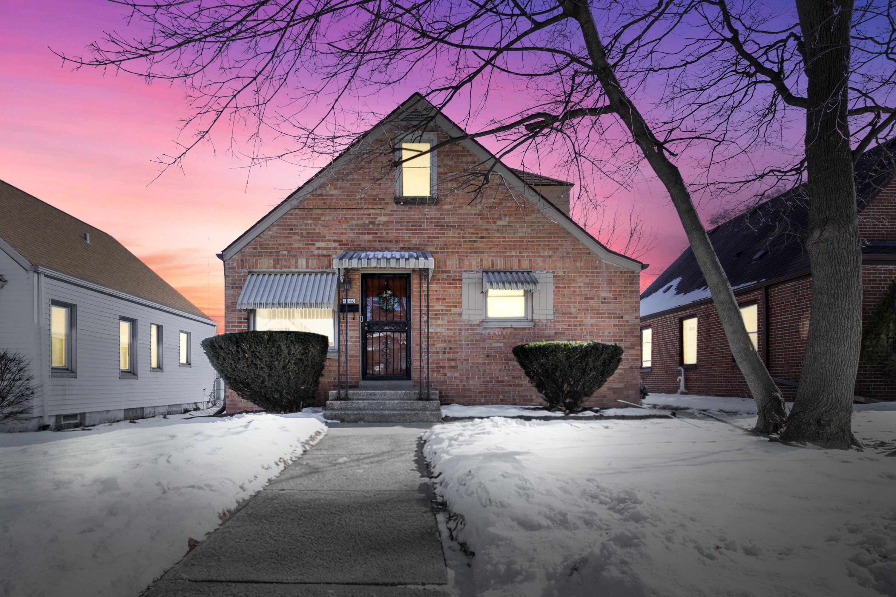 4946 North 26th Street Milwaukee, WI 53209 - Photo 2 of 17 Virtual Sunset Photo