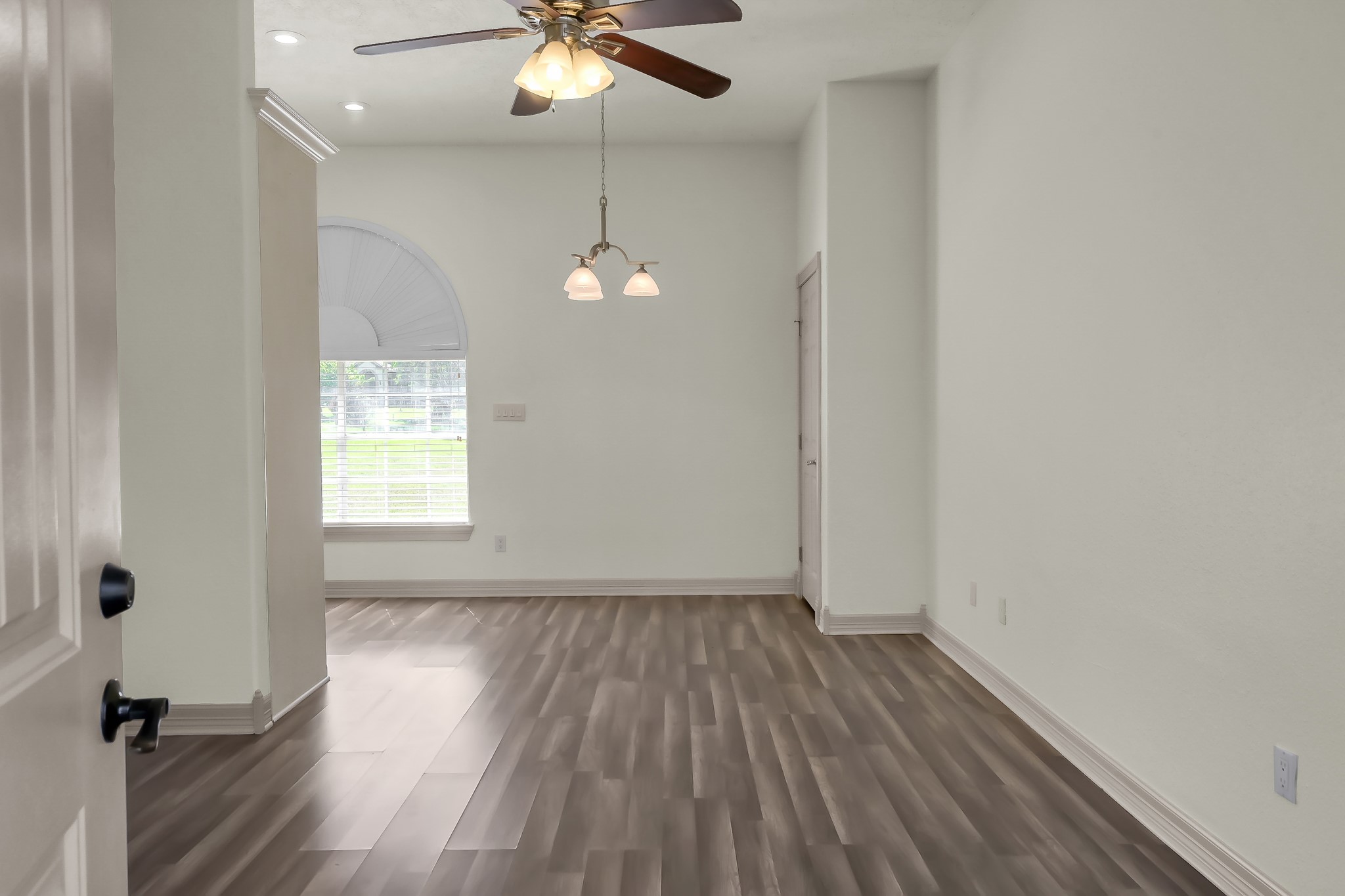 12758 Aries Loop Willis, TX 77318 - Photo 42 of 48 Living area of the ADU