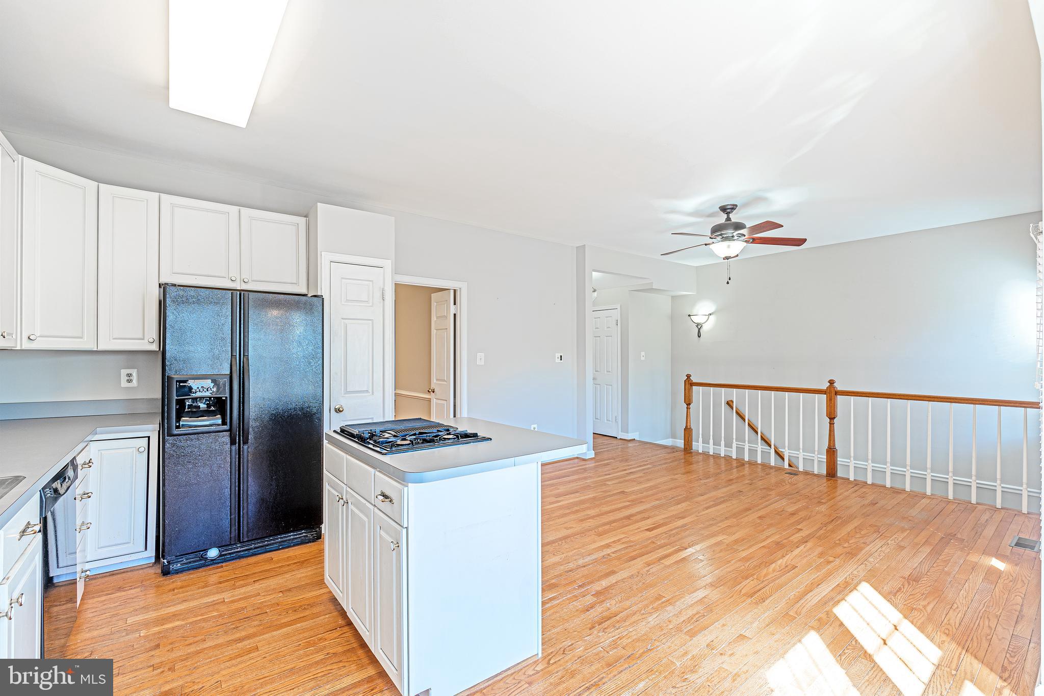 9503 Gatecross Place Burke, VA 22015 - Photo 12 of 39