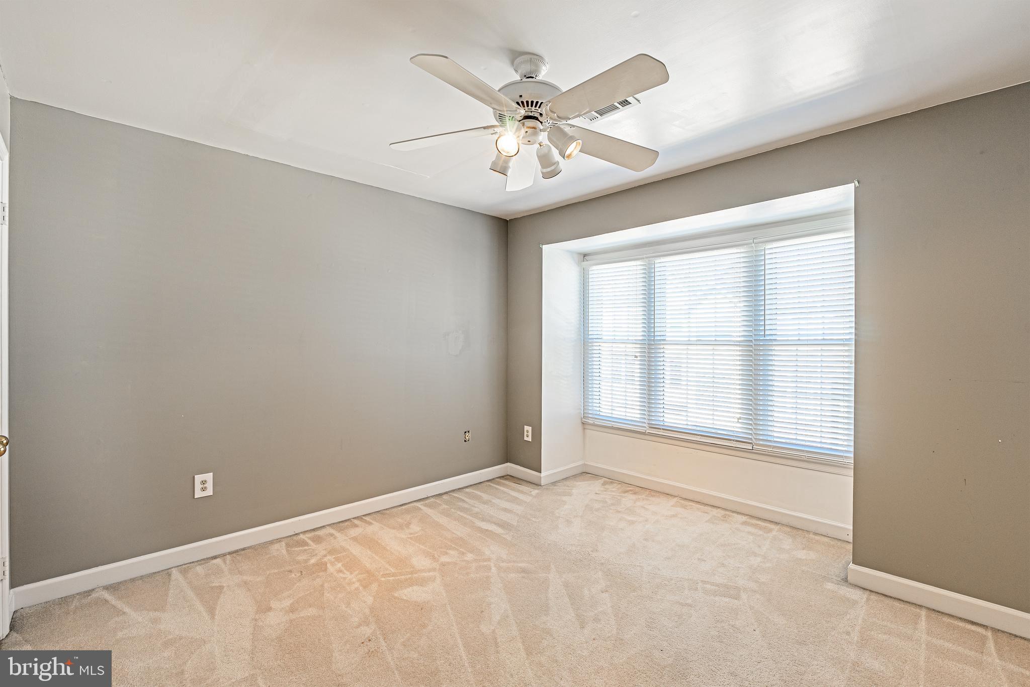 9503 Gatecross Place Burke, VA 22015 - Photo 28 of 39