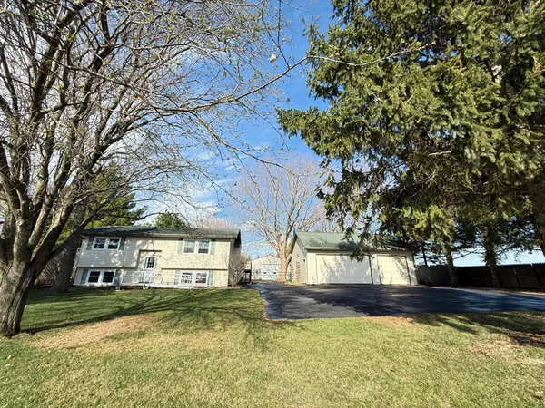 $475,000 | 63149 280th Avenue, Byron, MN 55920