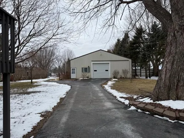 $499,900 | 63149 280th Avenue, Byron, MN 55920