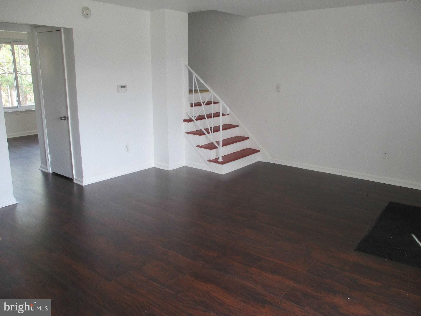 1991 Addison Road South District Heights, MD 20747 - Photo 3 of 22 Living Room