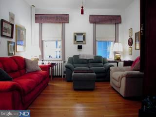 136 Upland Road Brookhaven, PA 19015 - Photo 3 of 6 Gallery Image 3
