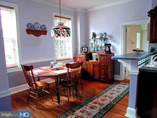 136 Upland Road Brookhaven, PA 19015 - Photo 5 of 6 Gallery Image 5