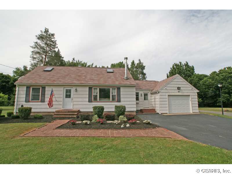 2914 English Road Greece, NY 14626 - Photo 1 of 1 Exterior Front.