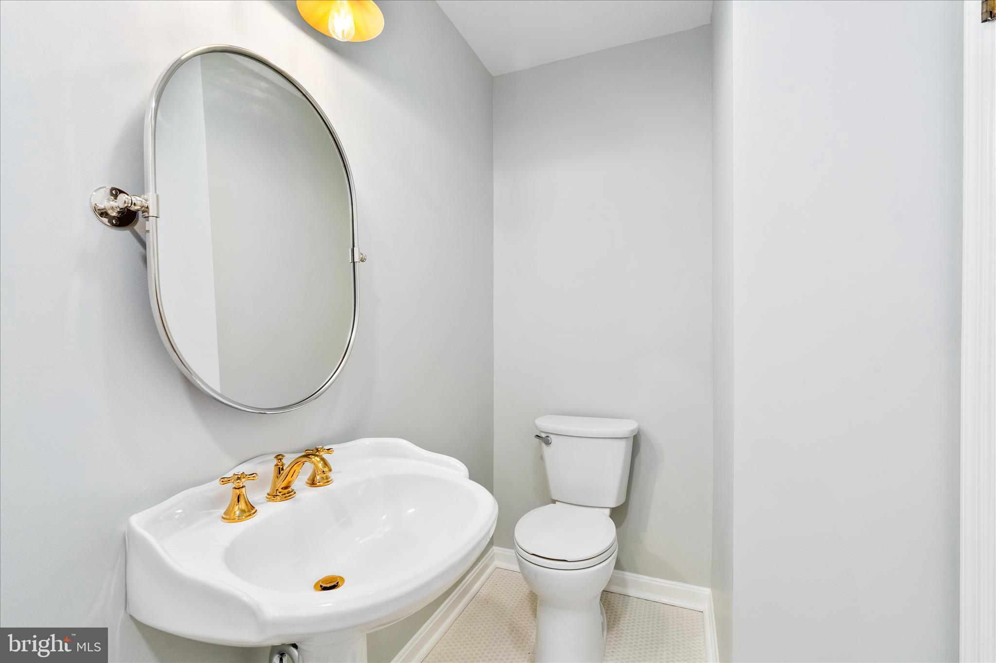 117 West 14th Street Frederick, MD 21701 - Photo 22 of 40 En-suite Bathroom