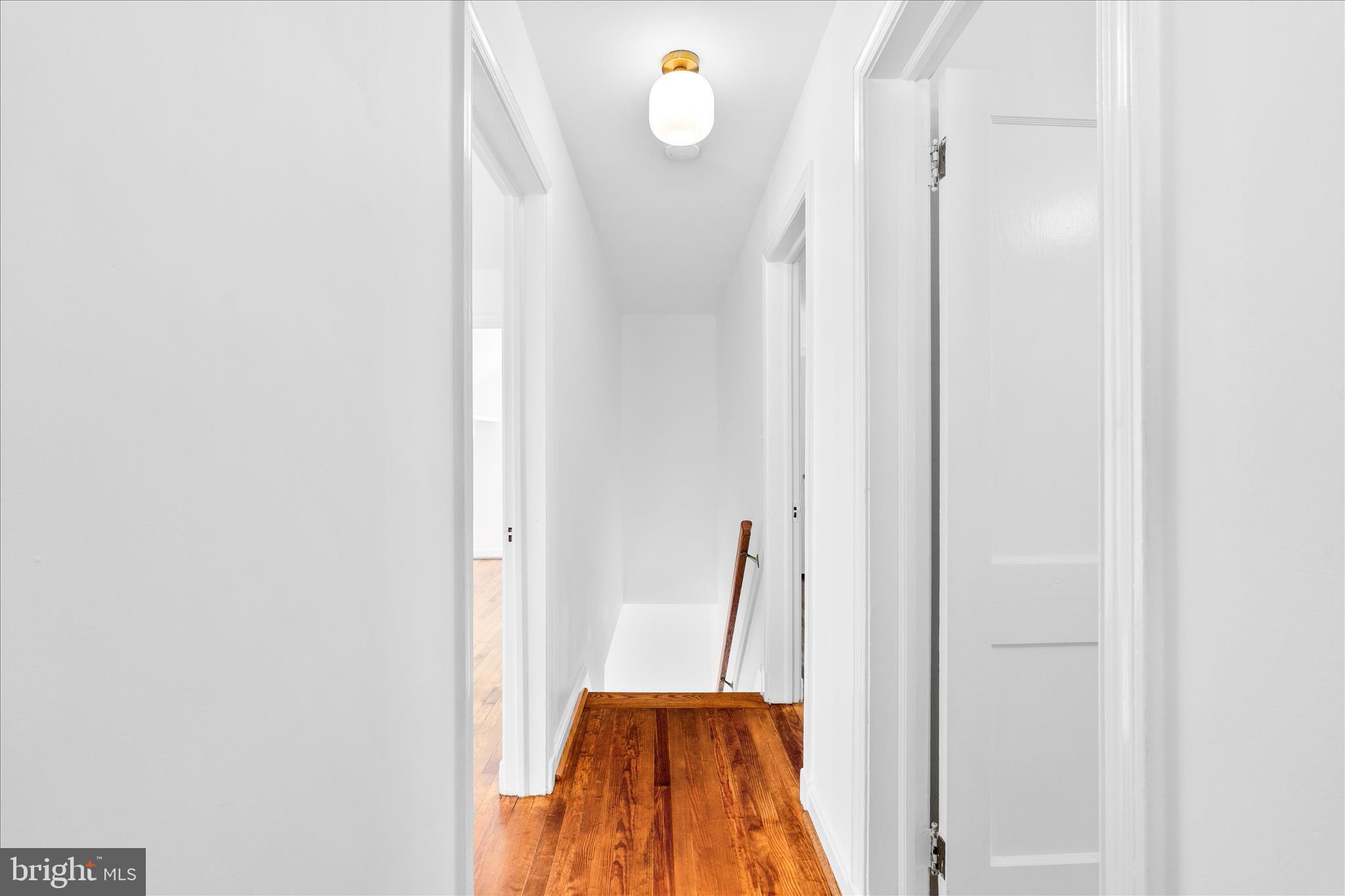 117 West 14th Street Frederick, MD 21701 - Photo 23 of 40 Upper Level Hallway