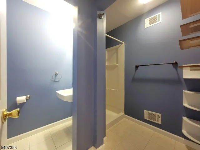 $1,800 | 272 Us Highway, Unit C, Andover, NJ 07821