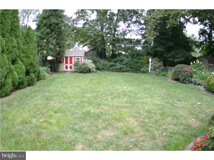 1113 Prospect Ridge Boulevard Haddon Heights, NJ 08035 - Photo 14 of 25 Exterior Back