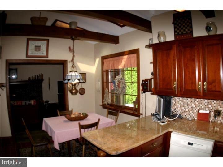 1113 Prospect Ridge Boulevard Haddon Heights, NJ 08035 - Photo 10 of 25 Kitchen