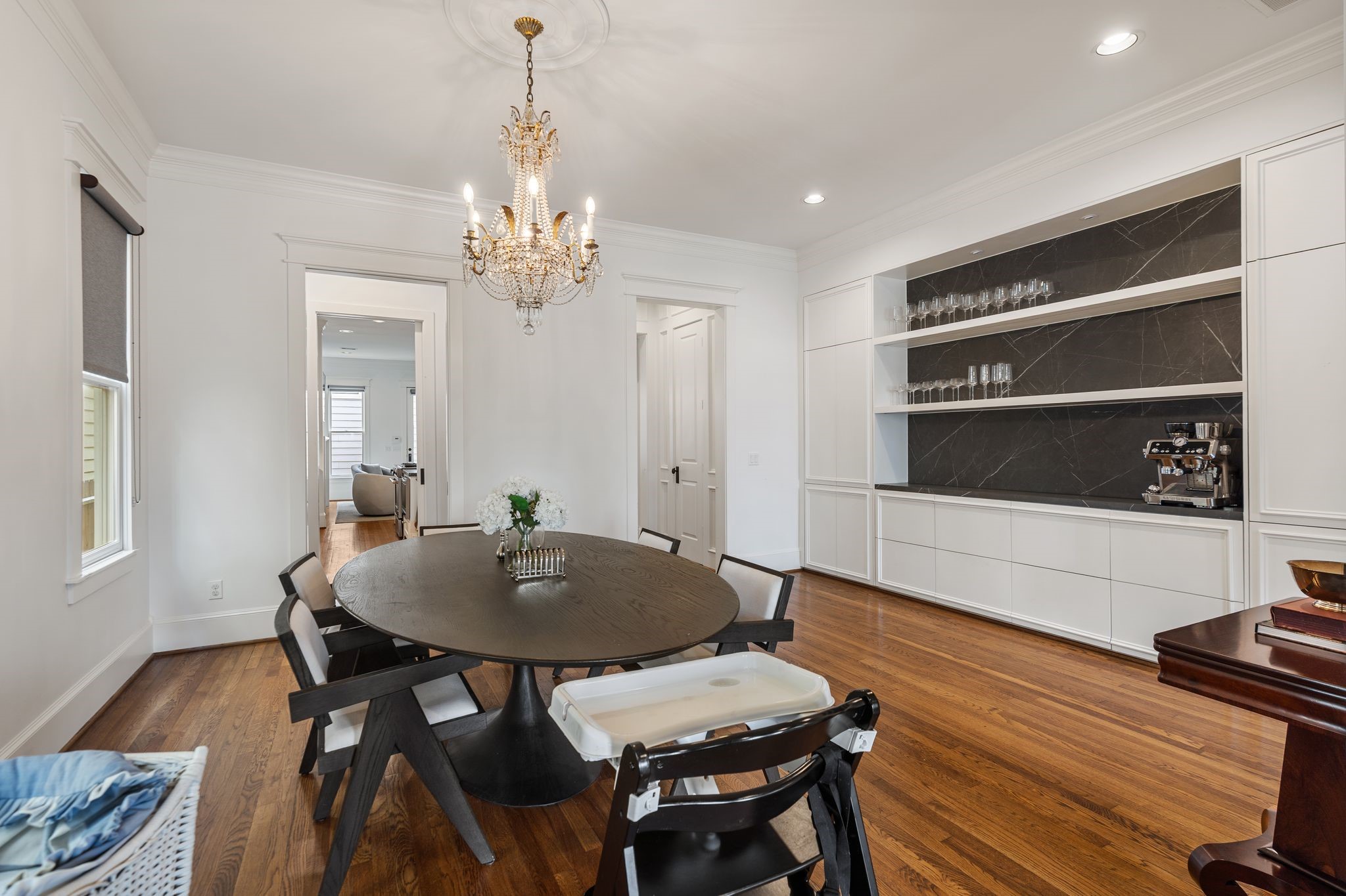 908 East 26th Street Houston, TX 77009 - Photo 8 of 30