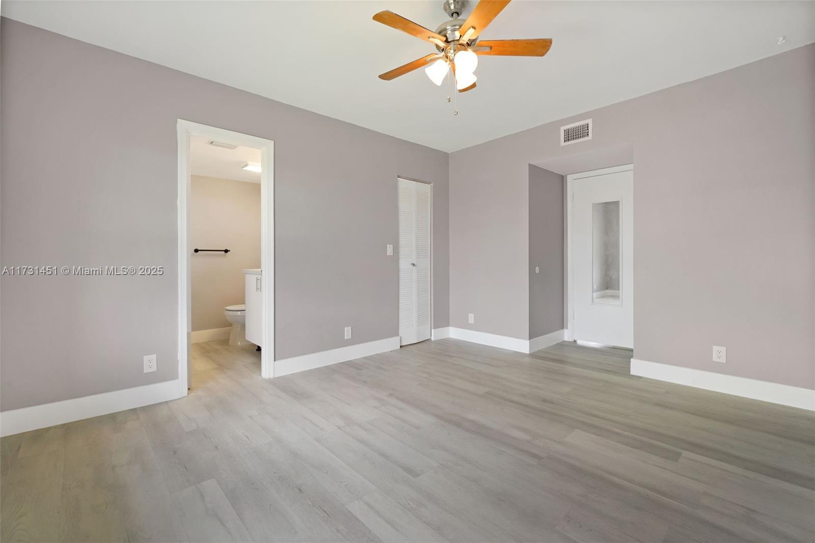 9849 Three Lakes Circle, Unit 1H Boca Raton, FL 33428 - Photo 14 of 25 Gallery Image 14