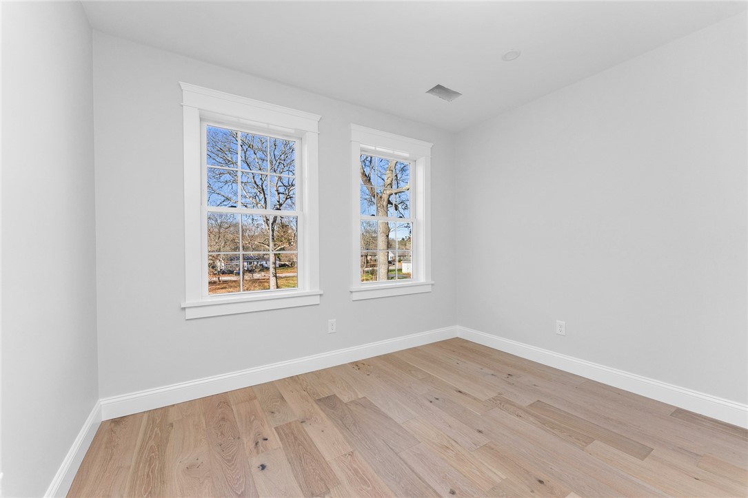 53 Bradford Road Westerly, RI 02891 - Photo 23 of 39