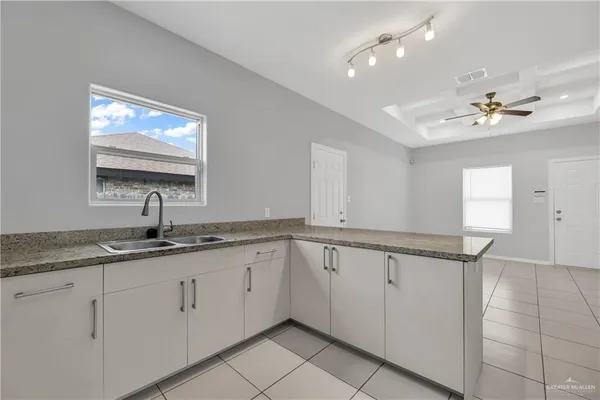 $925 | 3811 Paola Street, Unit 3, Edinburg, TX 78541