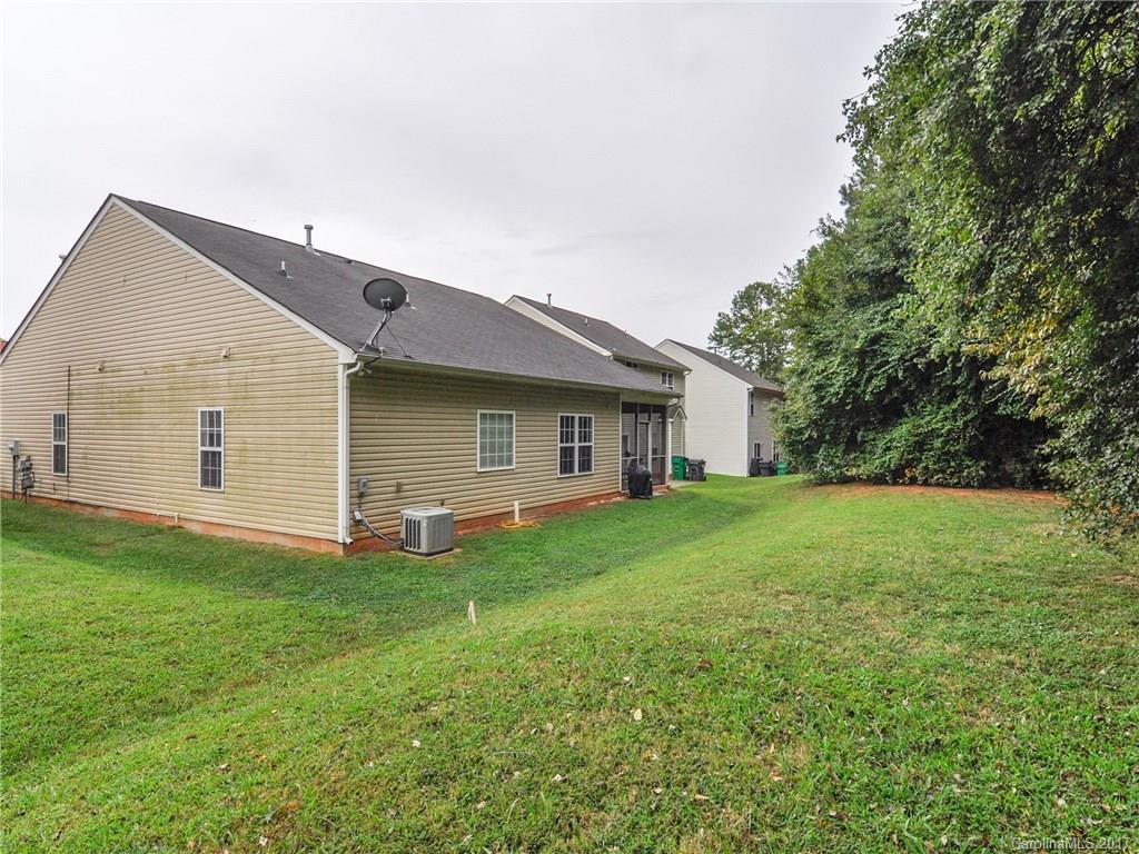 8429 Newfane Road Charlotte, NC 28269 - Photo 23 of 24