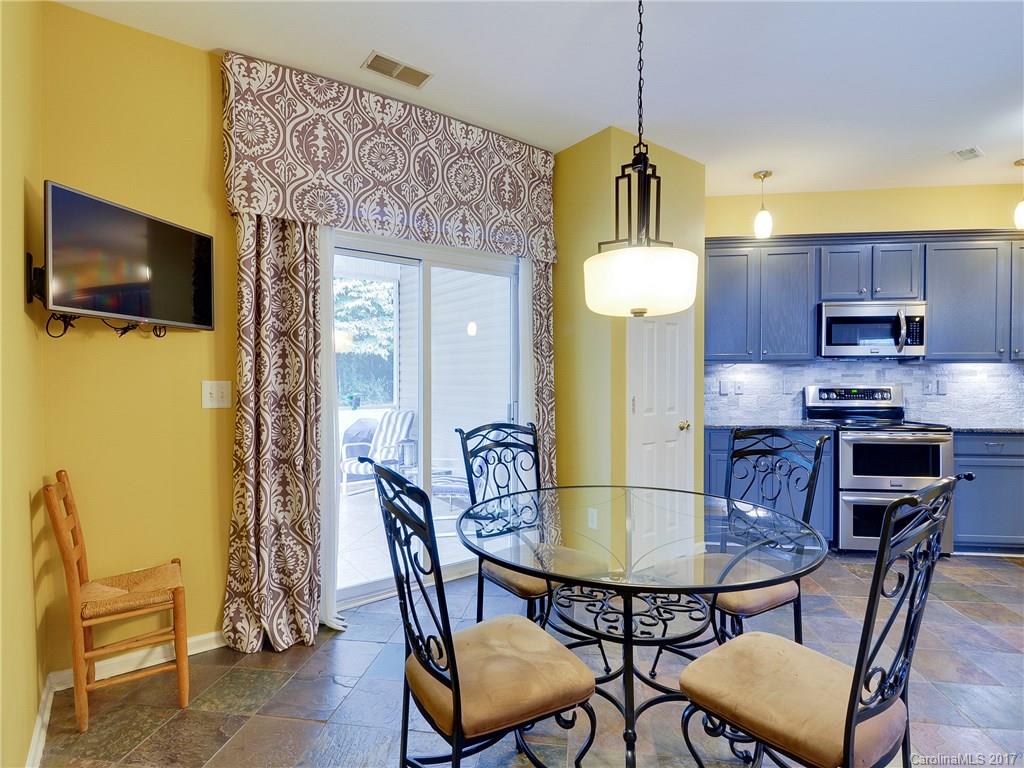 8429 Newfane Road Charlotte, NC 28269 - Photo 6 of 24