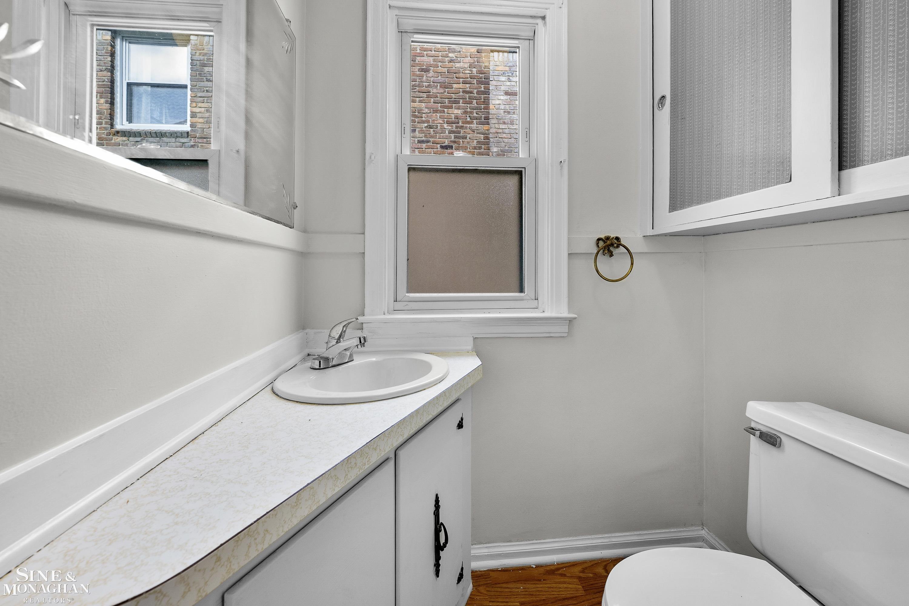 419 Moross Road Grosse Pointe Farms, MI 48236 - Photo 14 of 32
