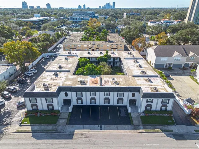 $1,800 | 2808 West Azeele Street, Unit 117, Tampa, FL 33609