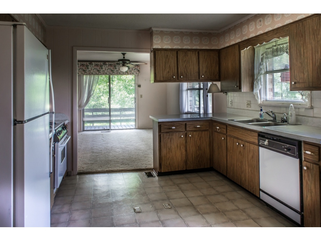 65 Burkey Road Greeneville, TN 37743 - Photo 8 of 35 Photo 8