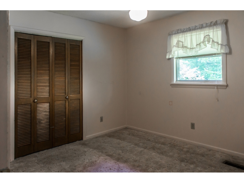 65 Burkey Road Greeneville, TN 37743 - Photo 10 of 35 Photo 10