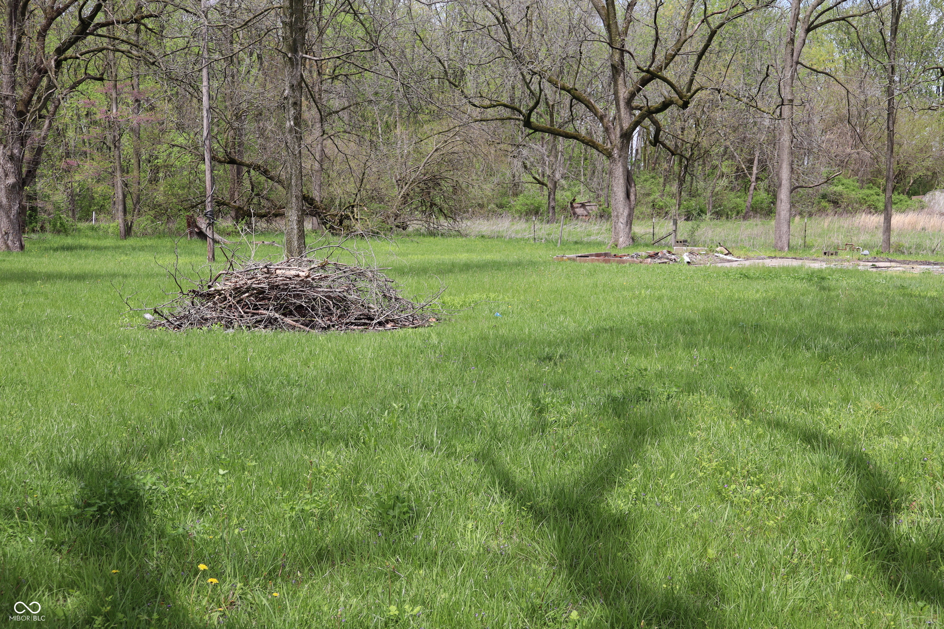 24242 Jerkwater Road Sheridan, IN 46069 - Photo 2 of 3