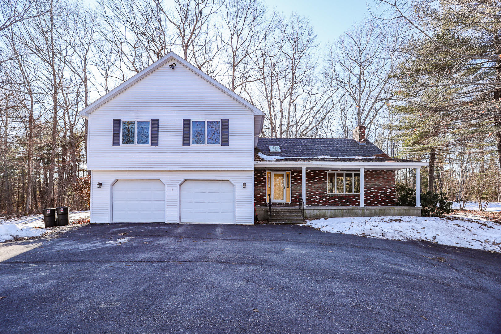 135 Ridgeview Drive Bangor, ME 04401 - Photo 30 of 37 Front