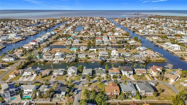 $149,000 | 1 Orient Drive, Hernando Beach, FL 34607