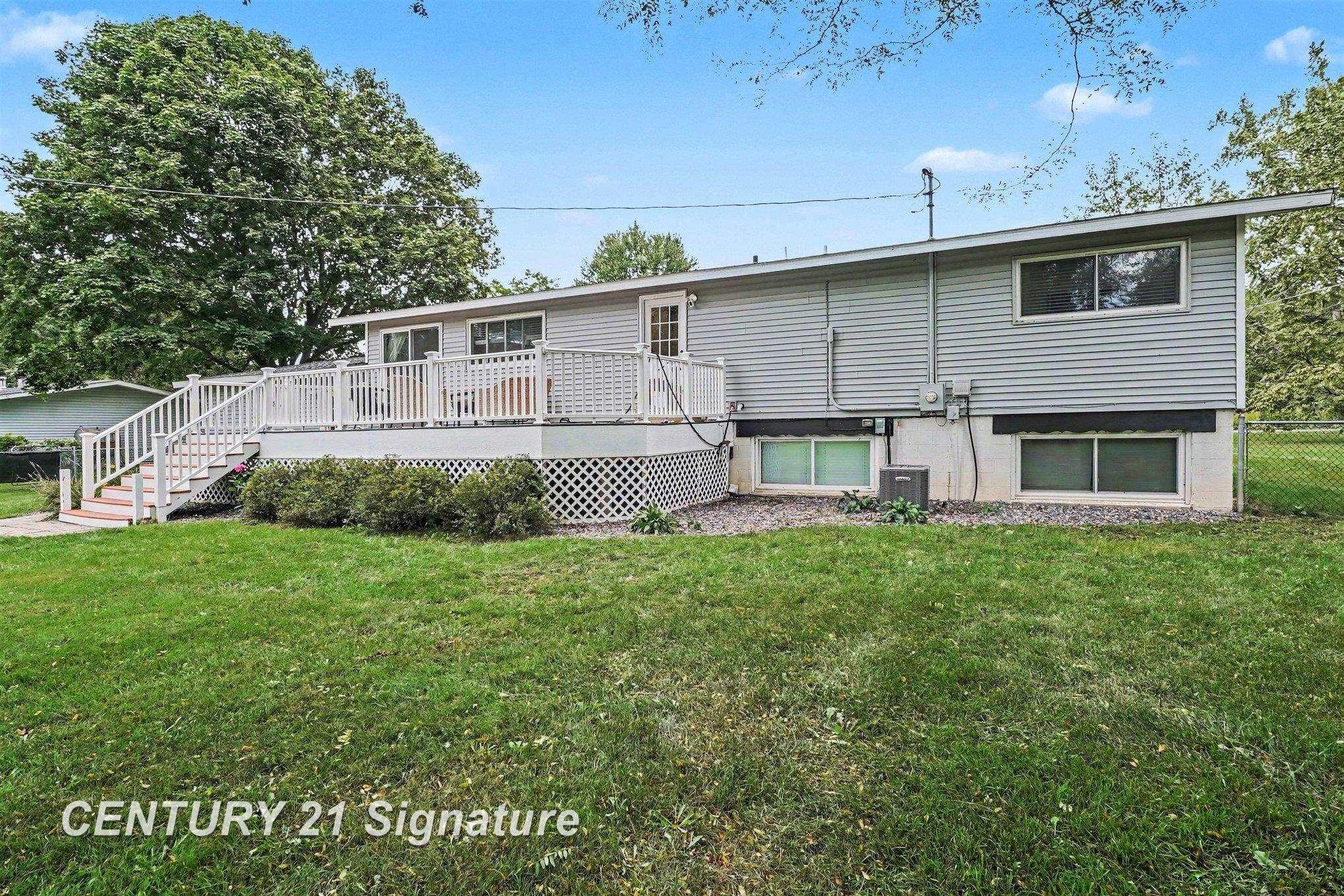 481 5 Mile Road Midland, MI 48640 - Photo 26 of 28 50222361-d927601b-9f80-4148-9fb4-954a49f8d9e5.JPG