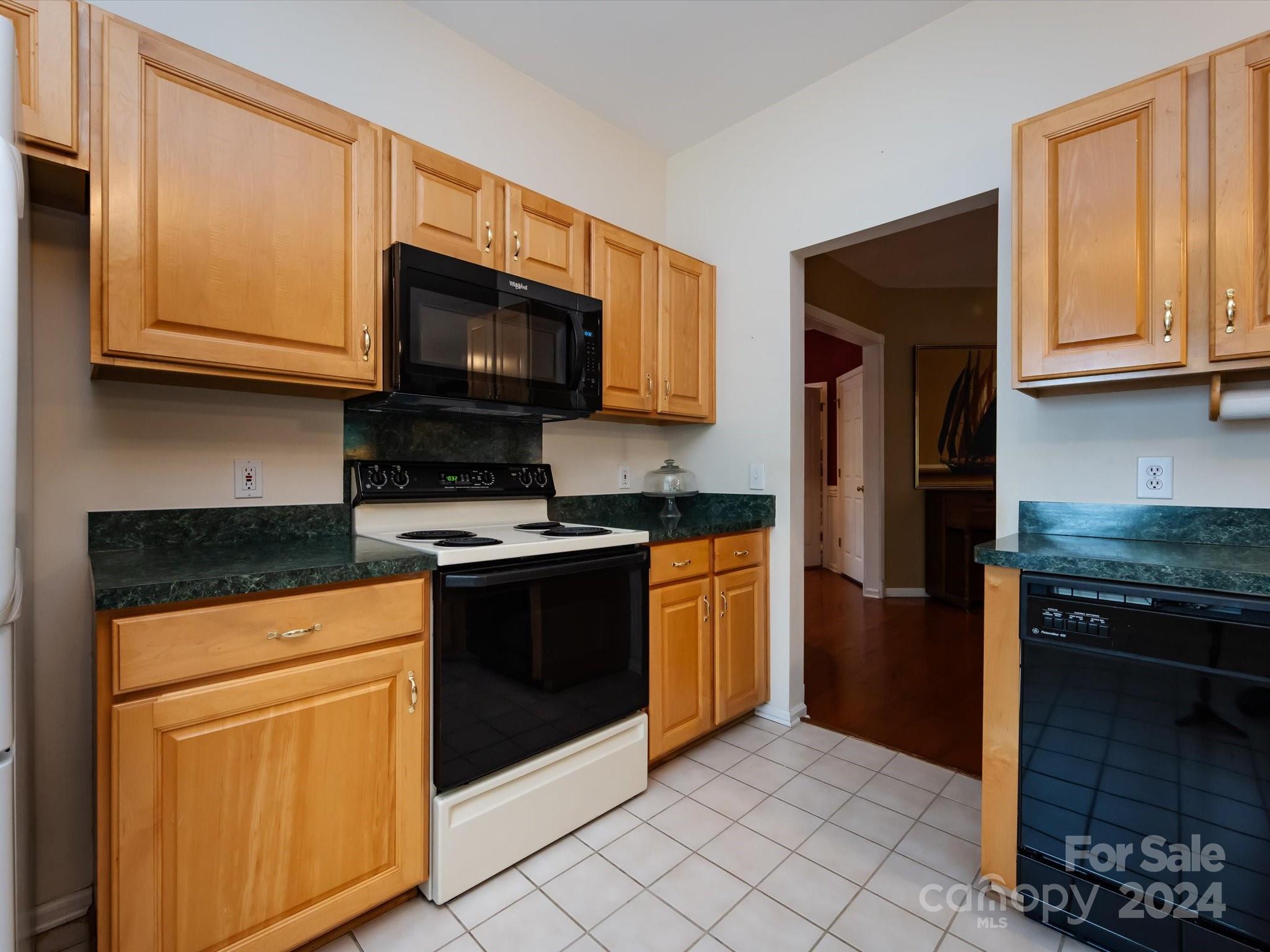 701 Clearbrook Road Matthews, NC 28105 - Photo 15 of 44 Gallery Image 15