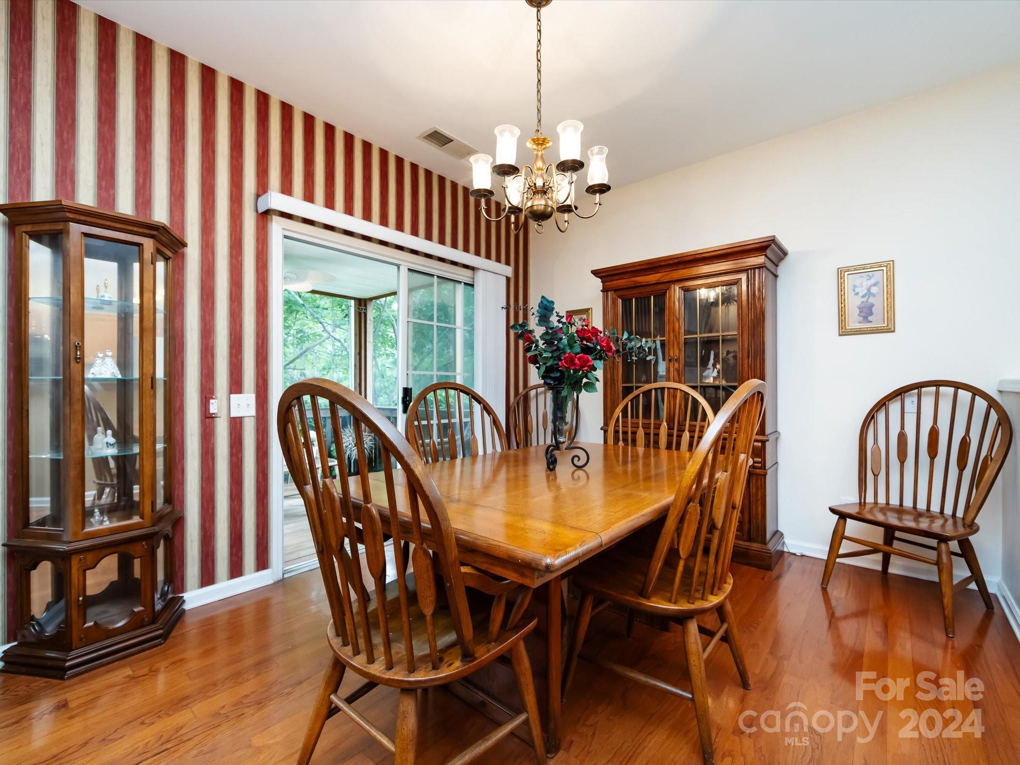 701 Clearbrook Road Matthews, NC 28105 - Photo 19 of 44 Gallery Image 19