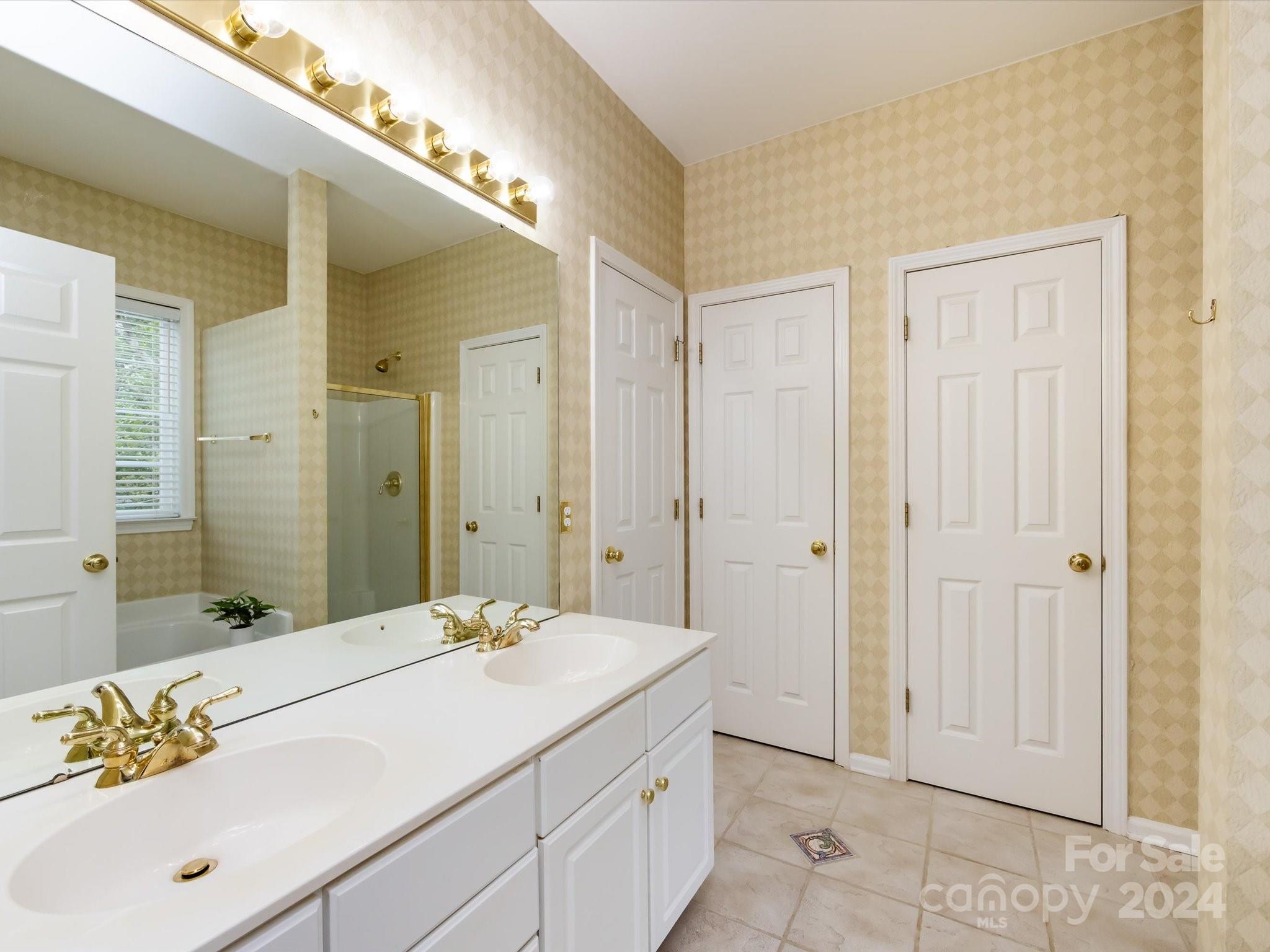 701 Clearbrook Road Matthews, NC 28105 - Photo 28 of 44 Gallery Image 28