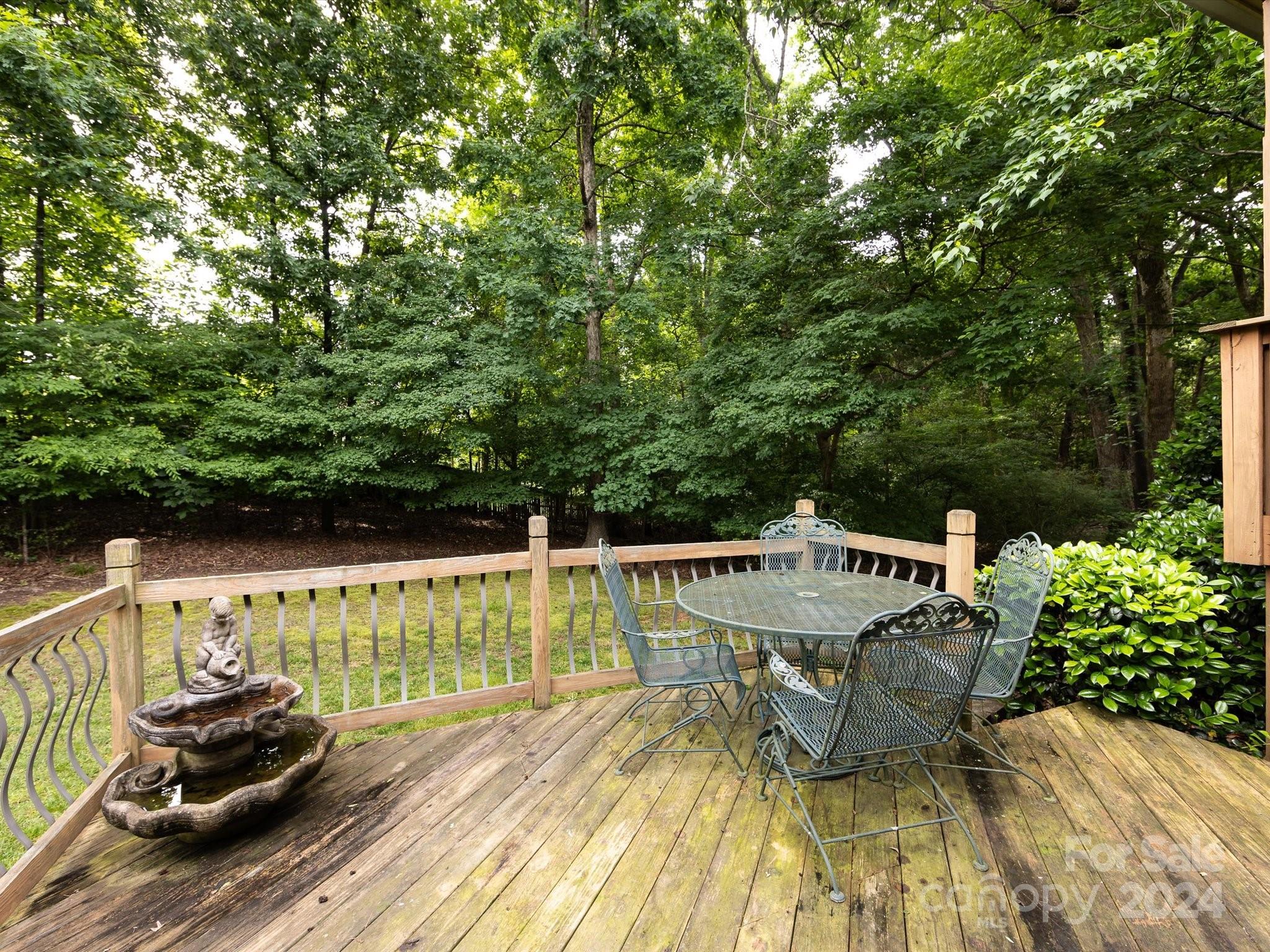 701 Clearbrook Road Matthews, NC 28105 - Photo 41 of 44 Gallery Image 41