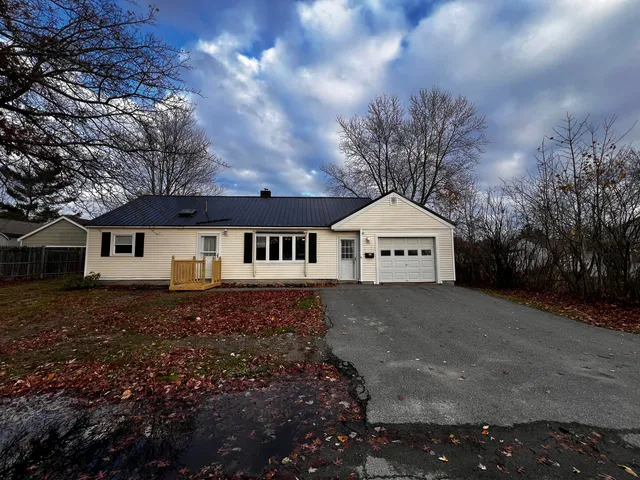 $249,900 | 97 Sherman Avenue, Bangor, ME 04401