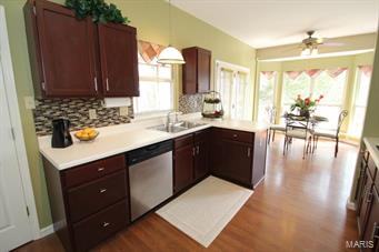 7616 Becker Road St. Louis, MO 63129 - Photo 4 of 44