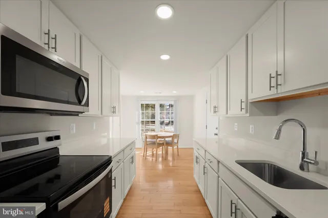 $649,900 | 10426 Fair Oaks, Columbia, MD 21044