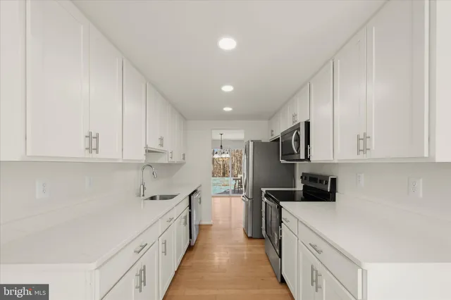 $649,900 | 10426 Fair Oaks, Columbia, MD 21044