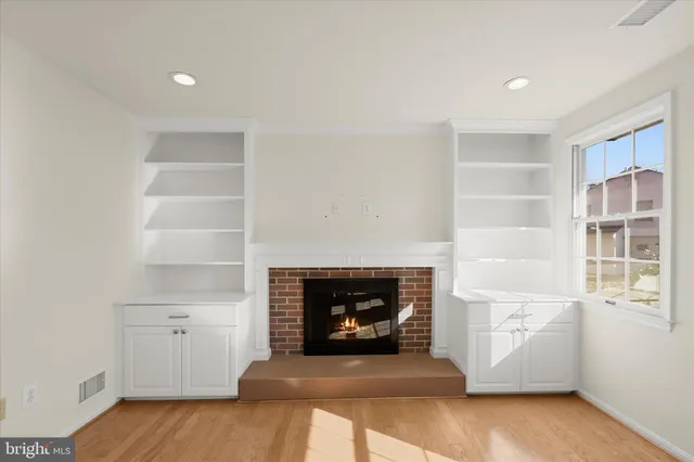 $649,900 | 10426 Fair Oaks, Columbia, MD 21044